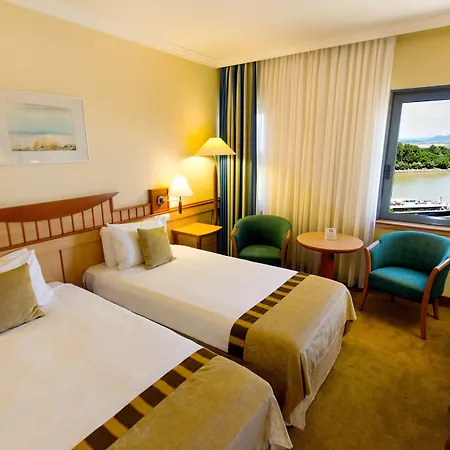 Otel Danubius Helia 4*