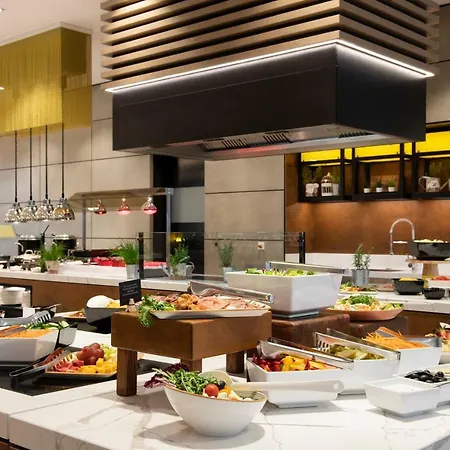 Otel Danubius Helia 4*