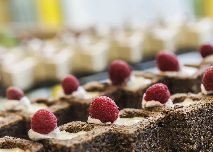 מלון Danubius Helia 4*