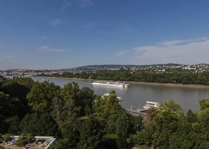 Hotel Danubius Helia 4*