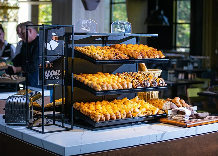 Hotell Danubius Helia 4*