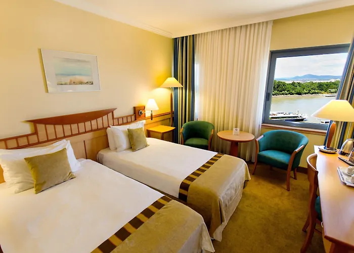 Hotel Danubius Helia 4*